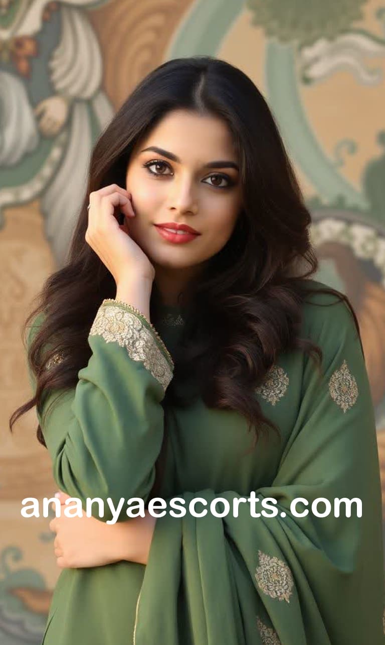 Call Girls in Savarkundla